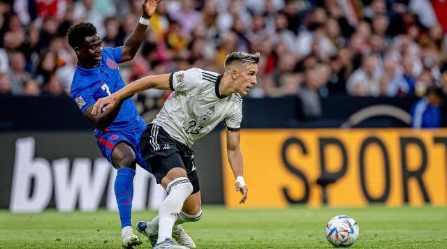 龄的沉着与 龄的沉着与