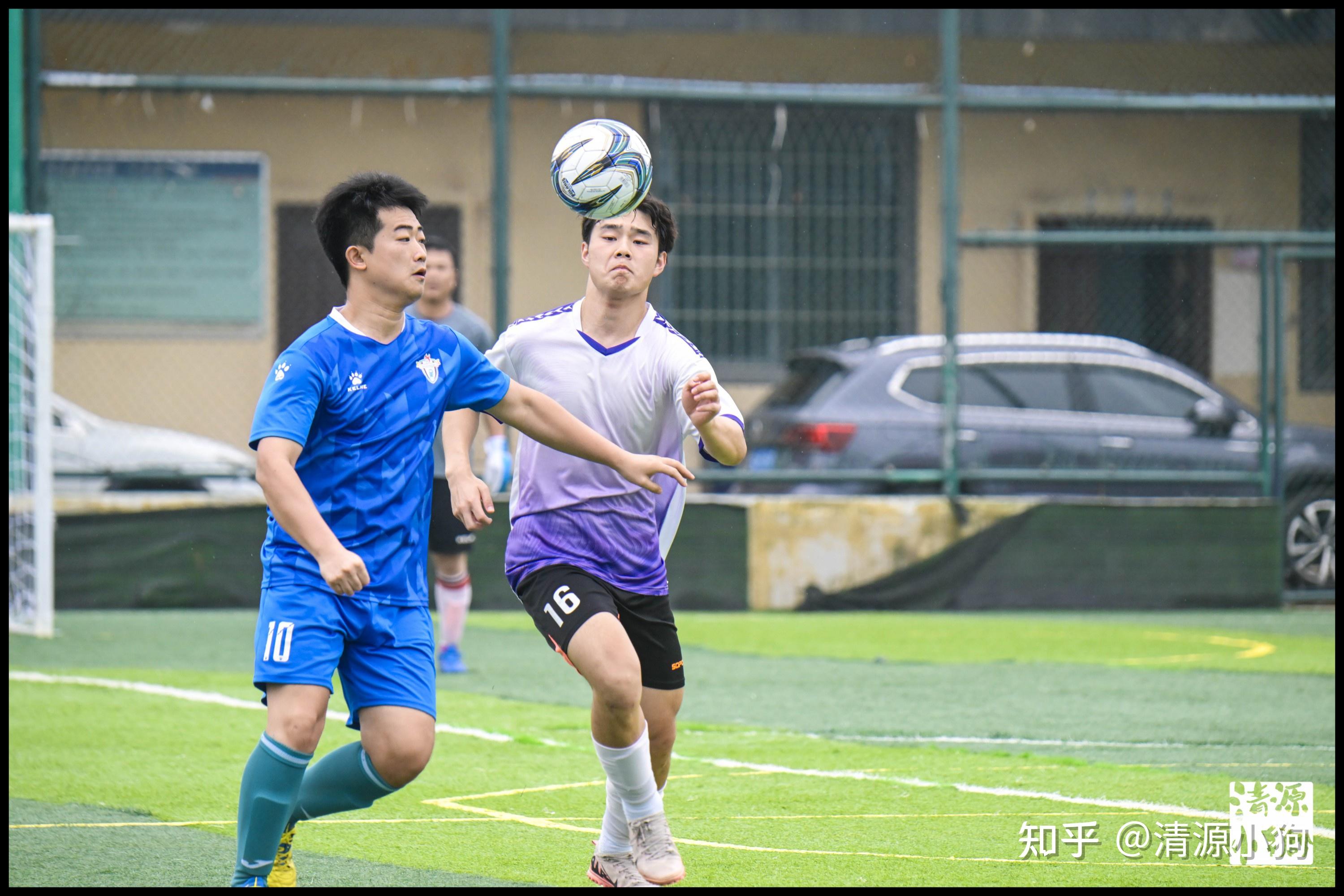 右后卫内收 右后卫内收